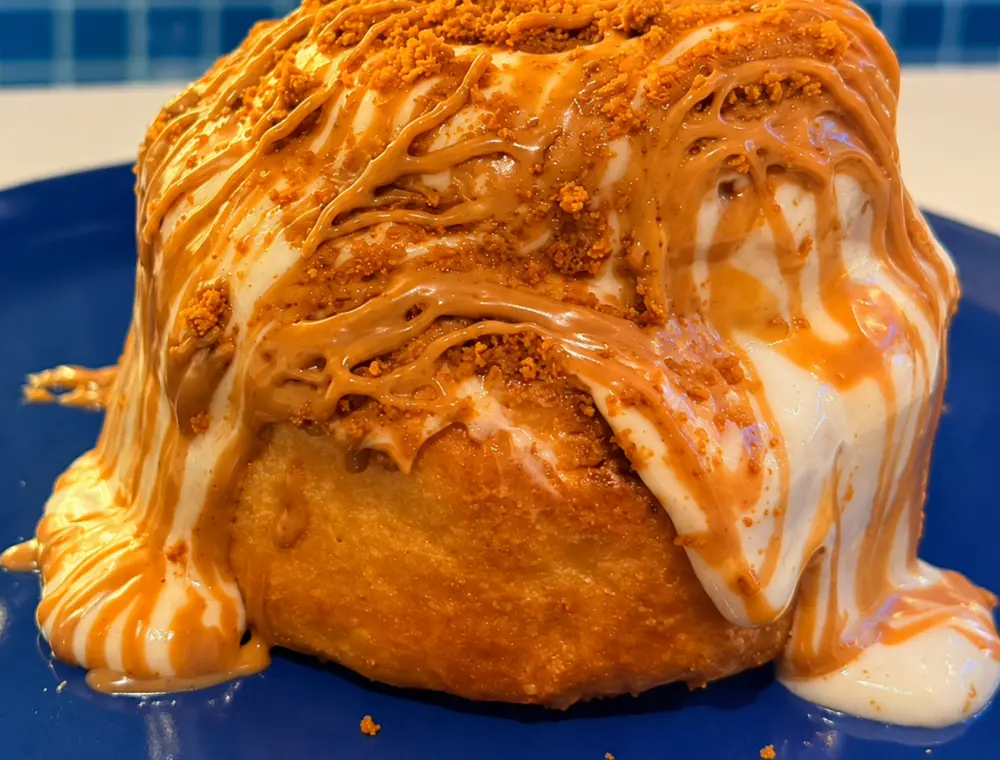 Lotus Biscoff cinnamon roll