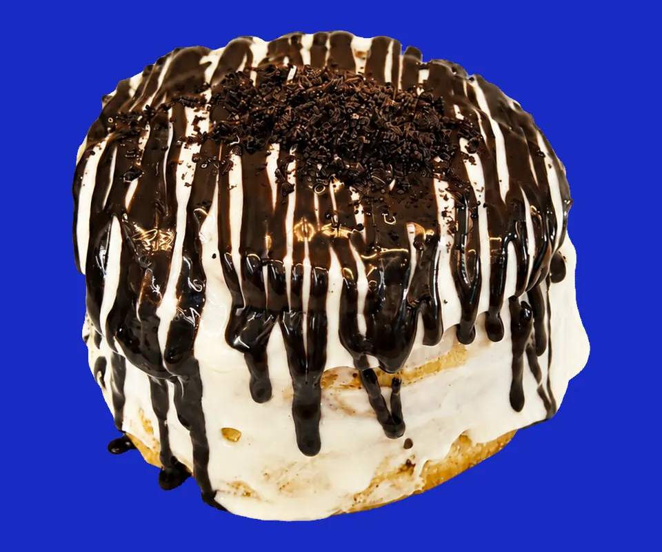 Oreo cinnamon roll